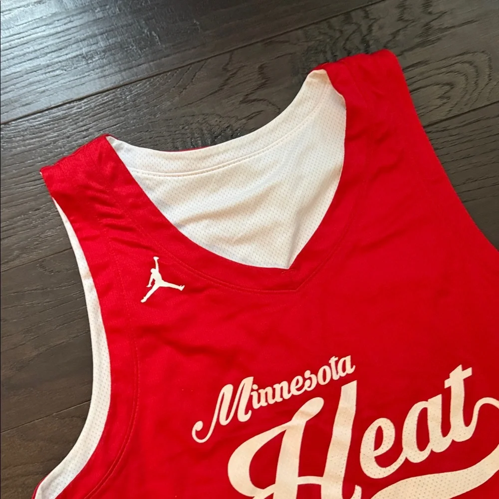 Jordan Brand Minnesota Heat Basketball Jersey Size Large NWOT